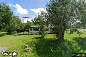 122 1st St E, Arabi, GA 31712