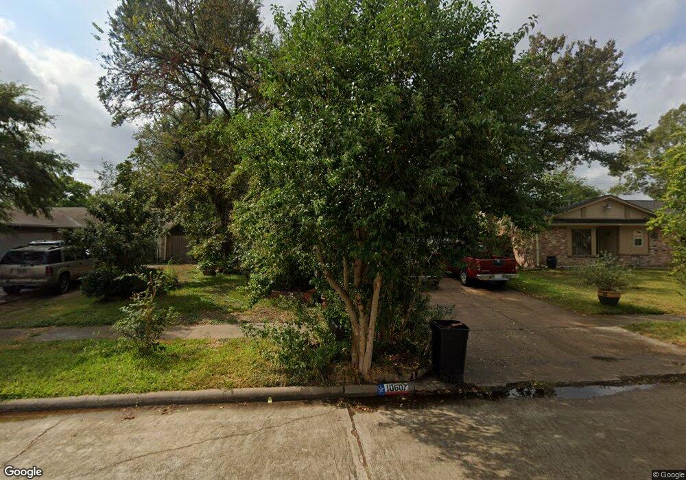 10607 Heather Hill Dr, Houston, TX 77086 - photo 1