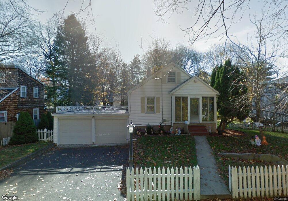 3 Cavanaugh St, Norwalk, CT 06850 - photo 1