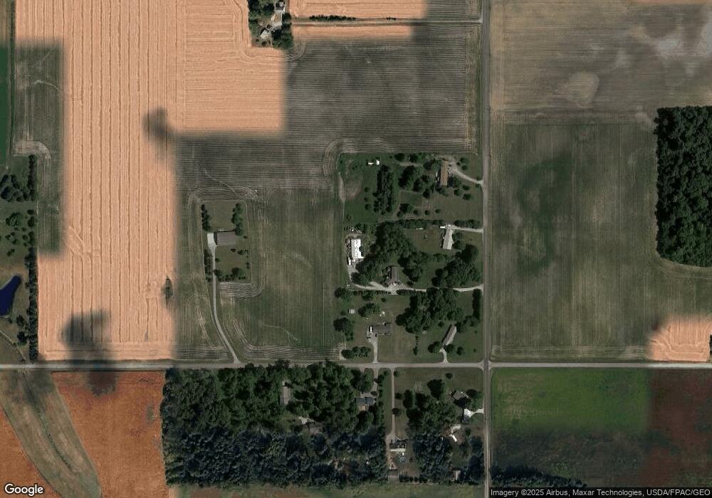 13067 Ashburn Rd, Wapakoneta, OH 45895 - photo 1