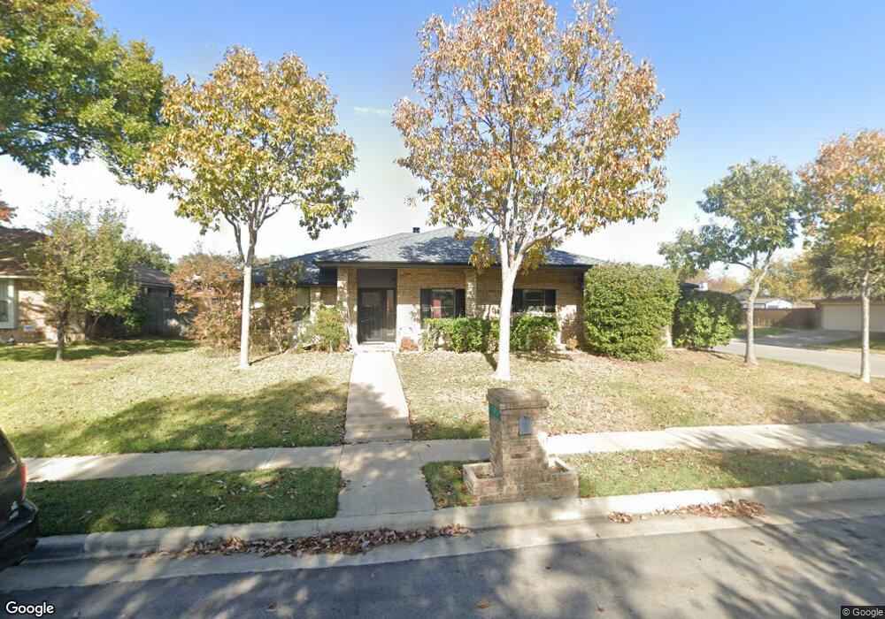 1353 Fieldstone Dr, Bedford, TX 76022 - photo 1