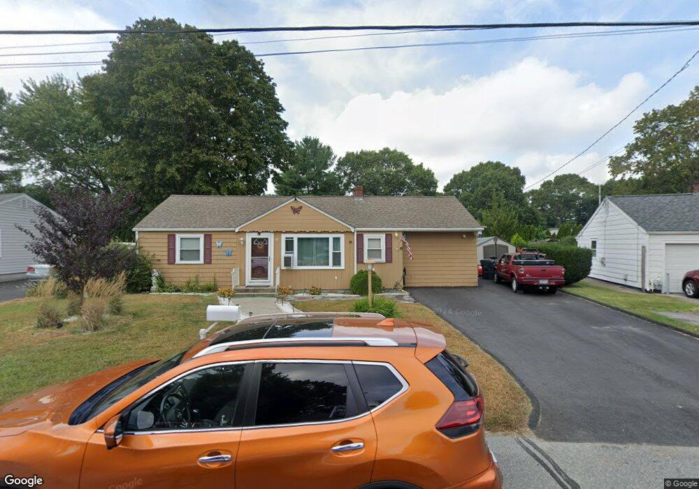69 Aurora Dr, Warwick, RI 02889 - photo 1