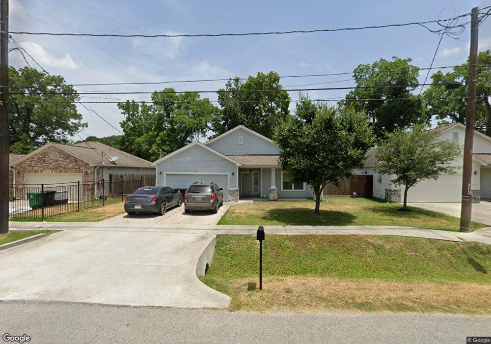 906 Conklin St, Houston, TX 77088 - photo 1