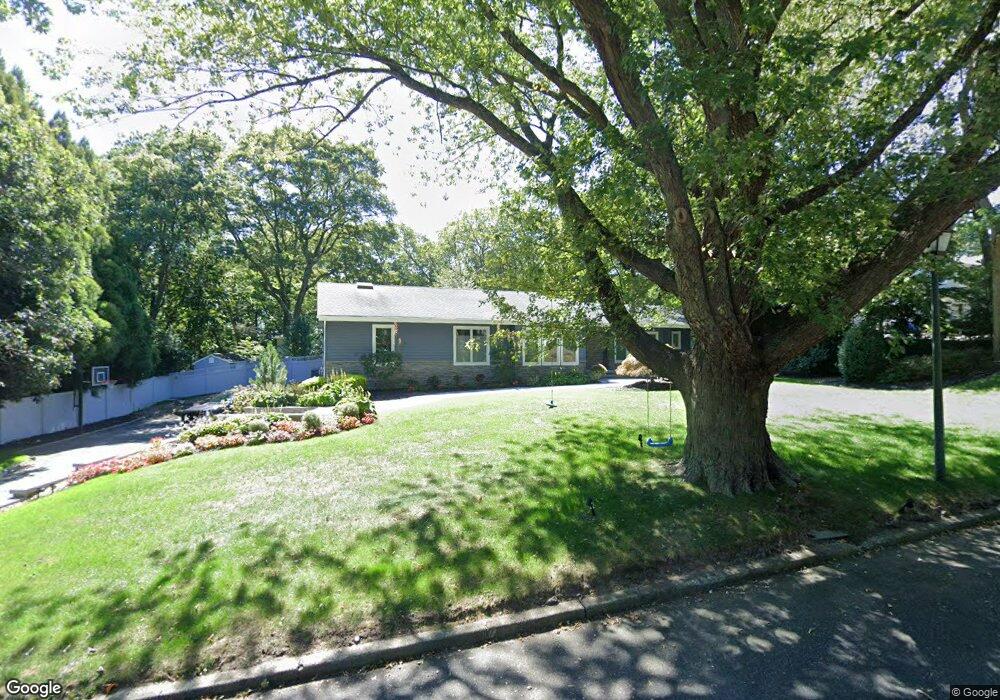 5 Ibsen Ct, Dix Hills, NY 11746 - photo 1