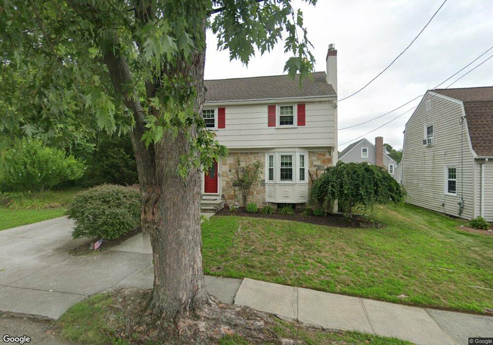 4 Howie Ave, Warwick, RI 02888 - photo 1