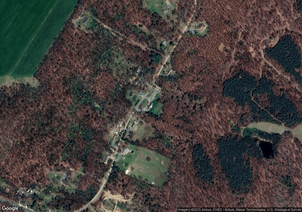 256 Wesley Chapel Ln, Cross Junction, VA 22625 - photo 1