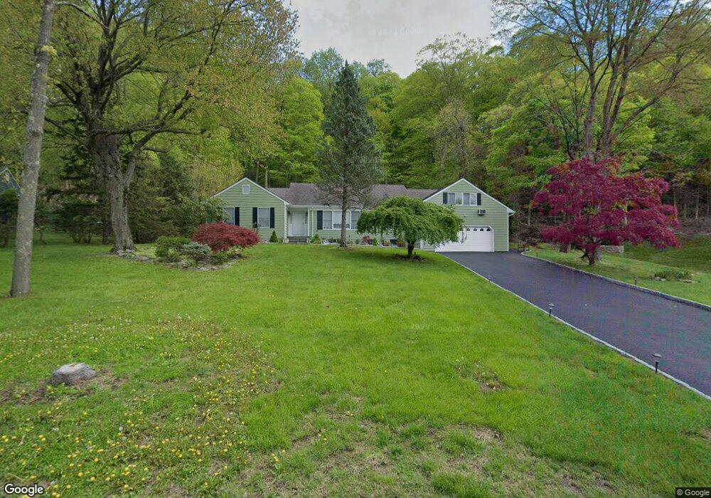 45 Deerfield Ln S, Pleasantville, NY 10570 - photo 1