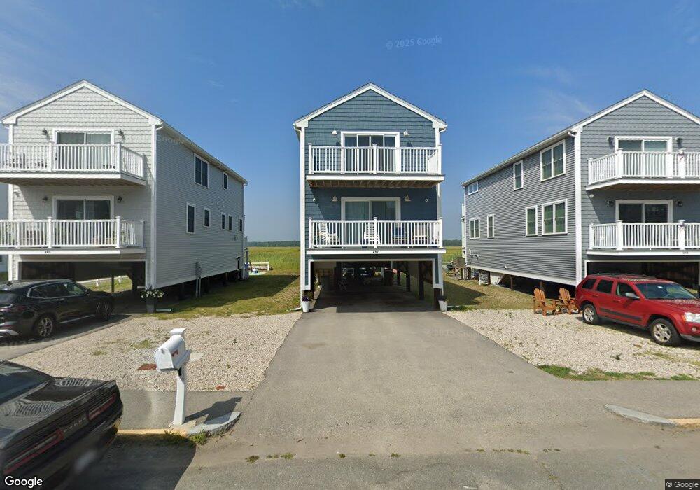 247 North End Blvd, Salisbury, MA 01952 - photo 1