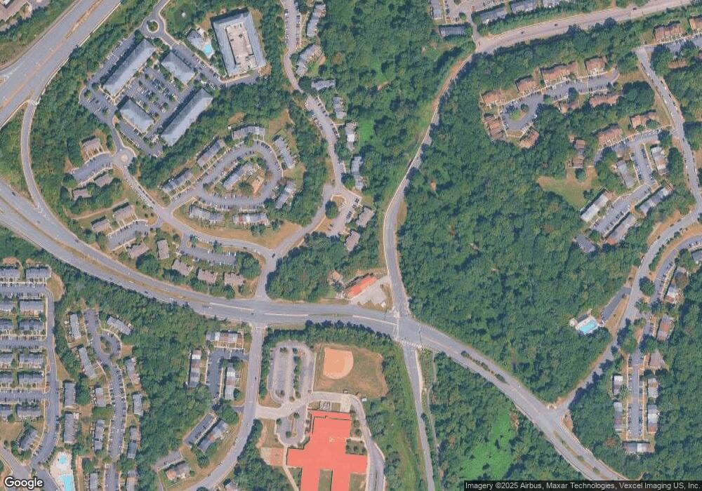 15299 Forest Grove Dr, Woodbridge, VA 22191 - photo 1