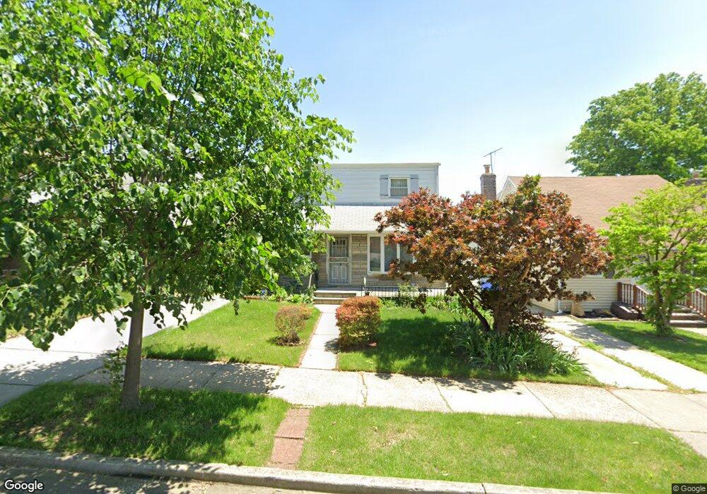 1433 140th St, Whitestone, NY 11357 - photo 1