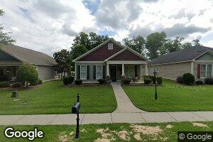 1712 Red Oak Ln, Albany, GA 31701