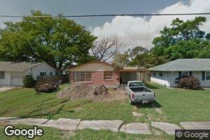 2500 Haring Rd, Metairie, LA 70001