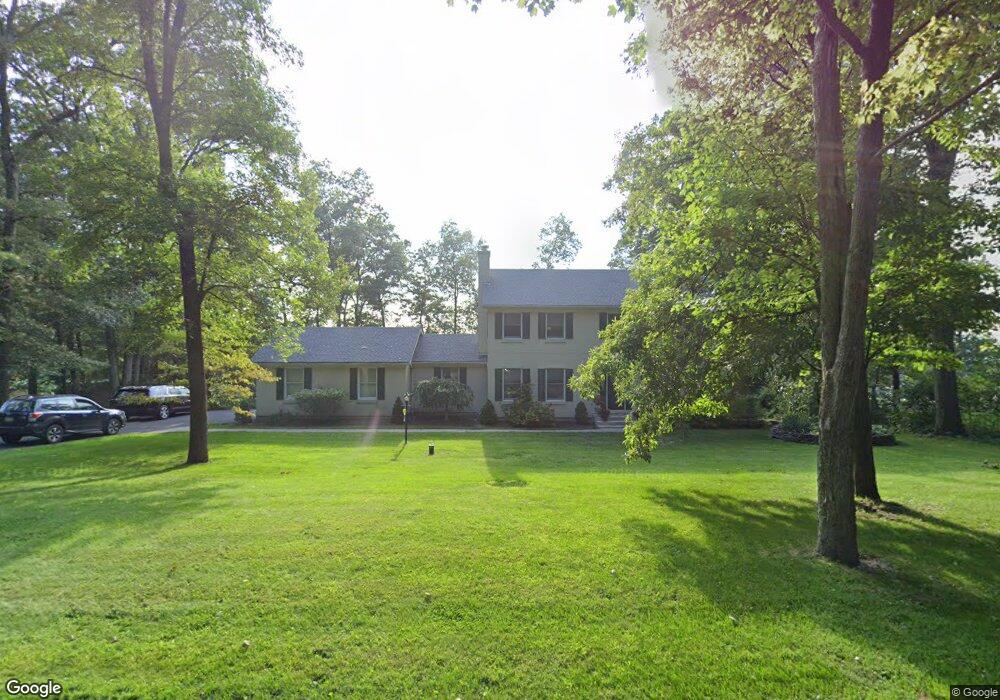 5633 Sherwood Dr, Easton, PA 18040 - photo 1