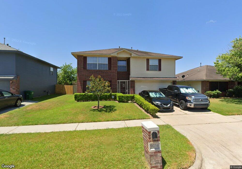 9234 Garden Breeze Dr, Houston, TX 77075 - photo 1