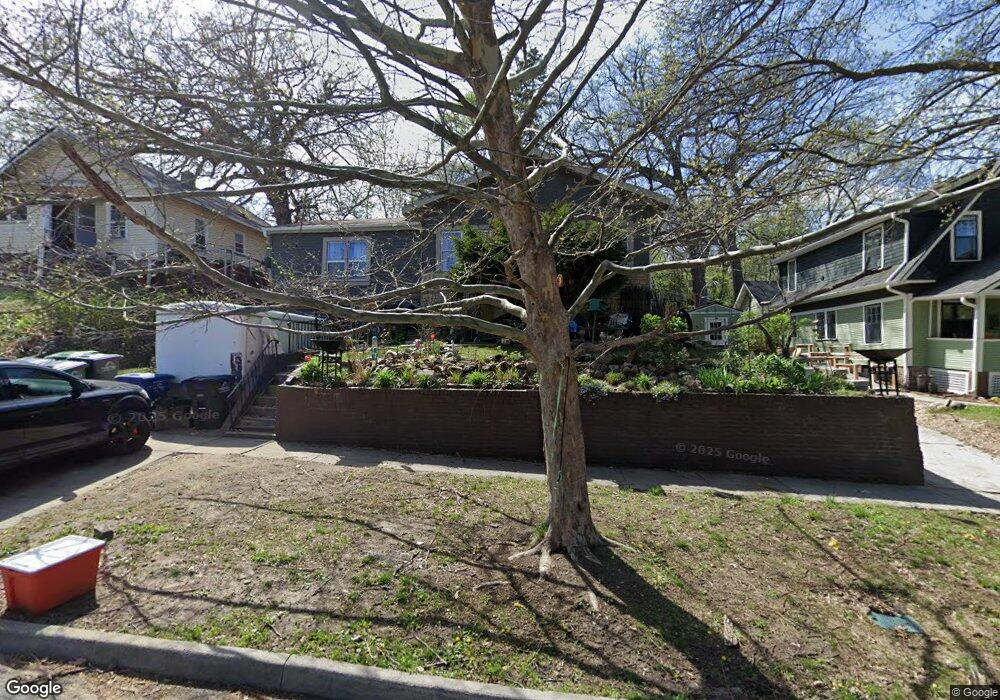 736 26th St, Des Moines, IA 50312 - photo 1