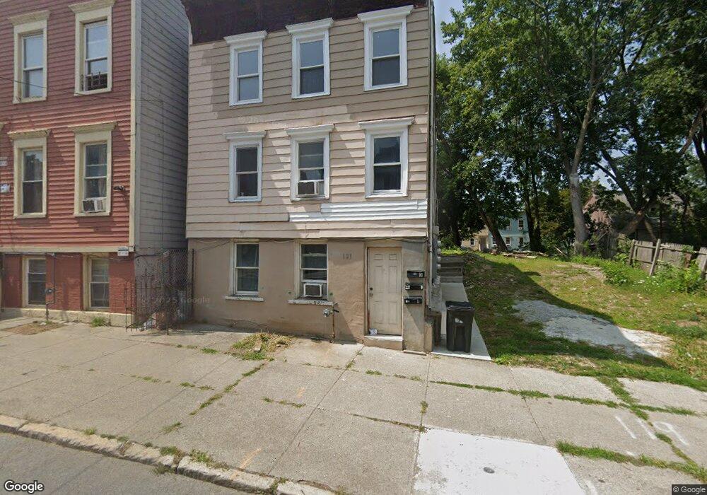 121 Clinton St, Albany, NY 12202 - photo 1