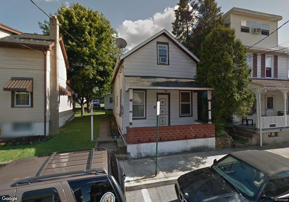 36 W 2nd St, Alburtis, PA 18011 - photo 1