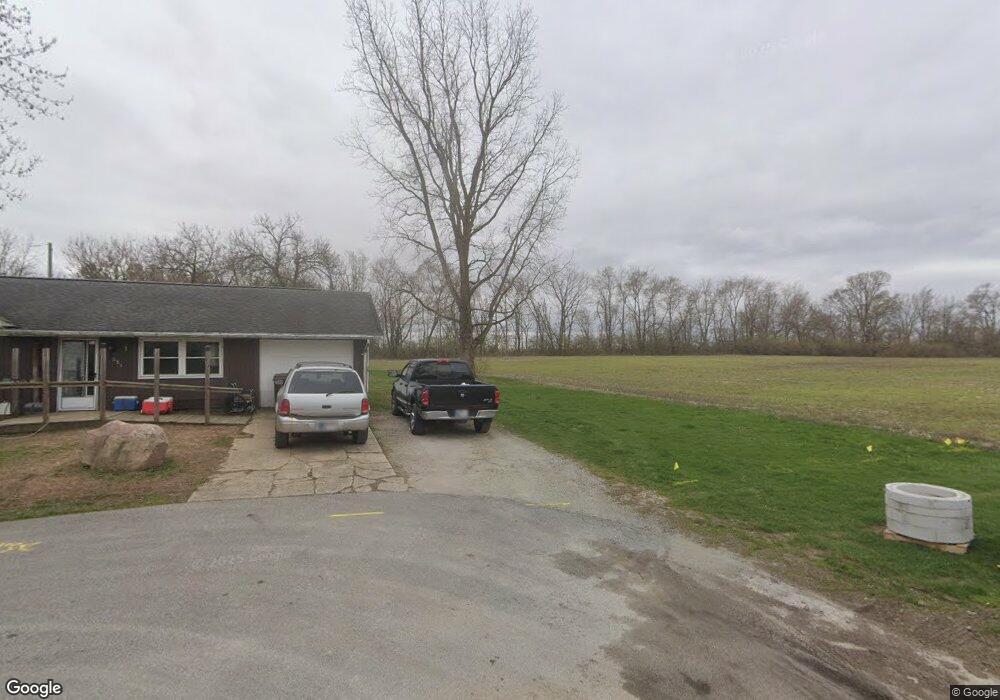 551 Fairfield Dr, Wabash, IN 46992 - photo 1