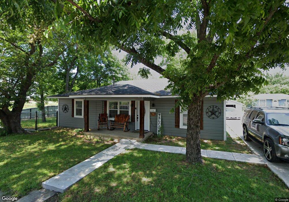 1108 N Dallas St, Ennis, TX 75119 - photo 1