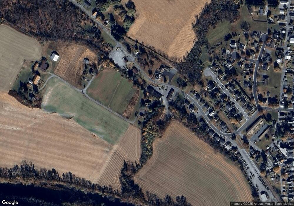 2 Schuylkill Ave, Shoemakersville, PA 19555 - photo 1