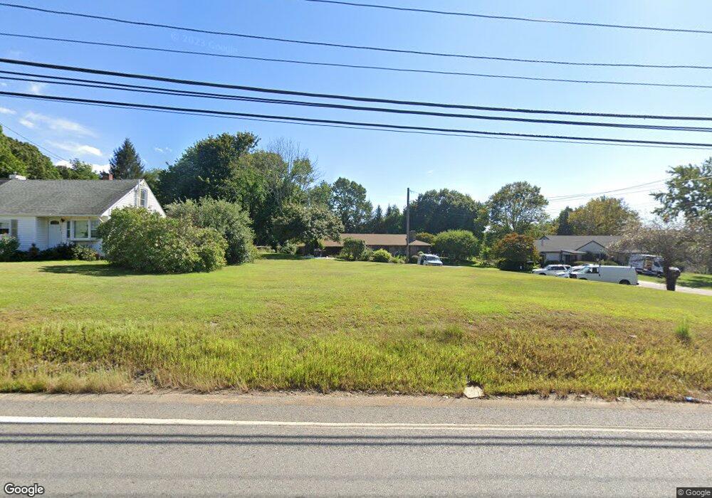 472 E Central St, Franklin, MA 02038 - photo 1