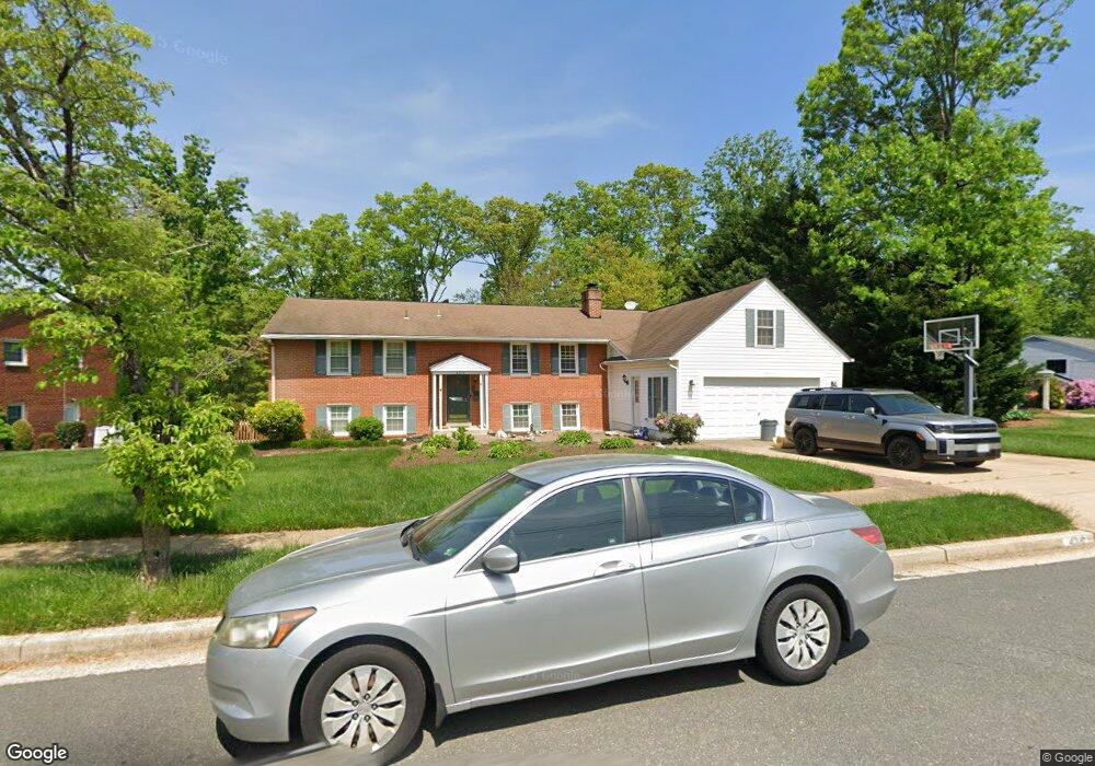 4316 Willow Woods Dr, Annandale, VA 22003 - photo 1