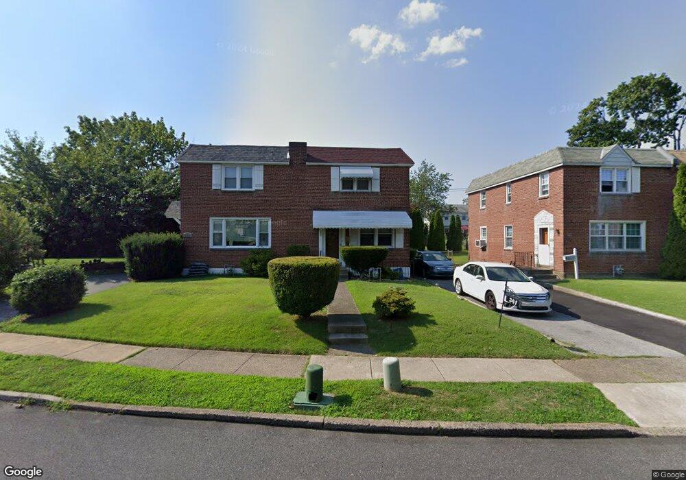 341 Holland St, Crum Lynne, PA 19022 - photo 1