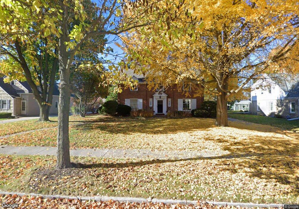 830 N 12th St, Manitowoc, WI 54220 - photo 1