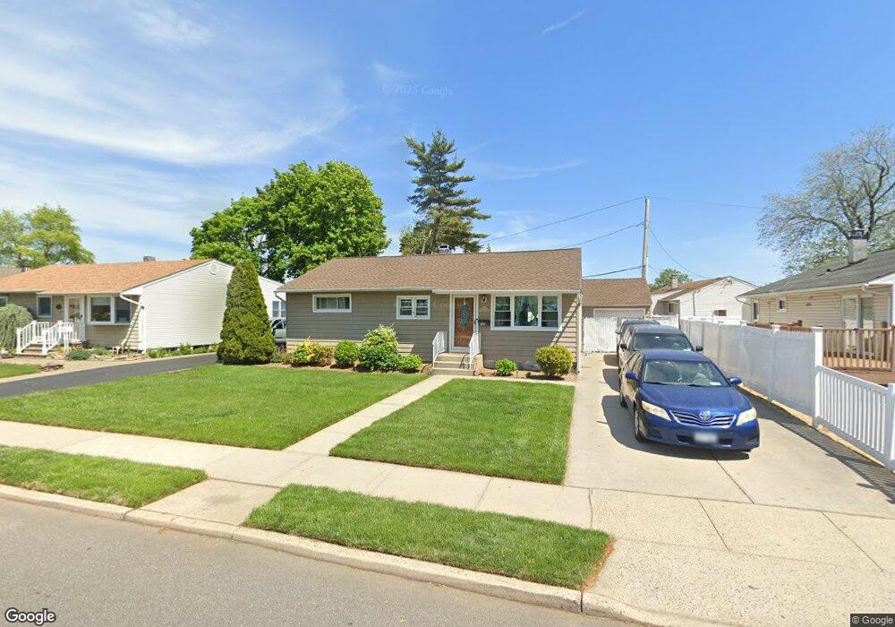 735 Herman Ave, Franklin Square, NY 11010 - photo 1