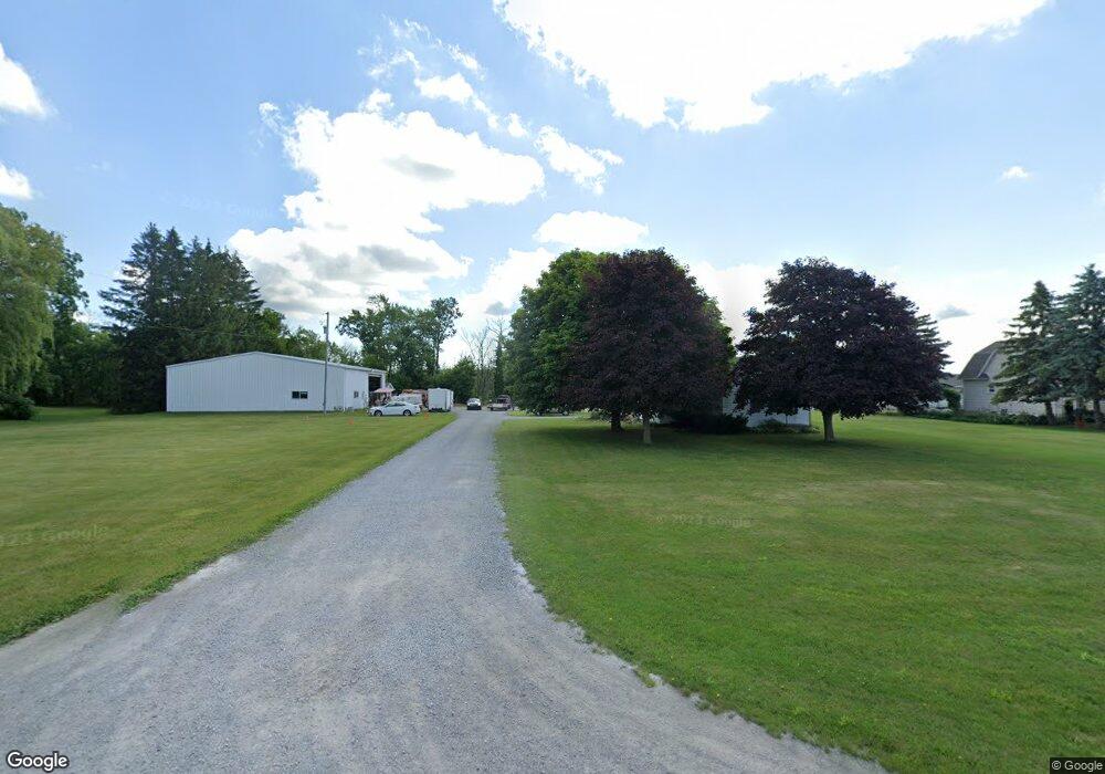 1761 Fraser Rd, Kawkawlin, MI 48631 - photo 1