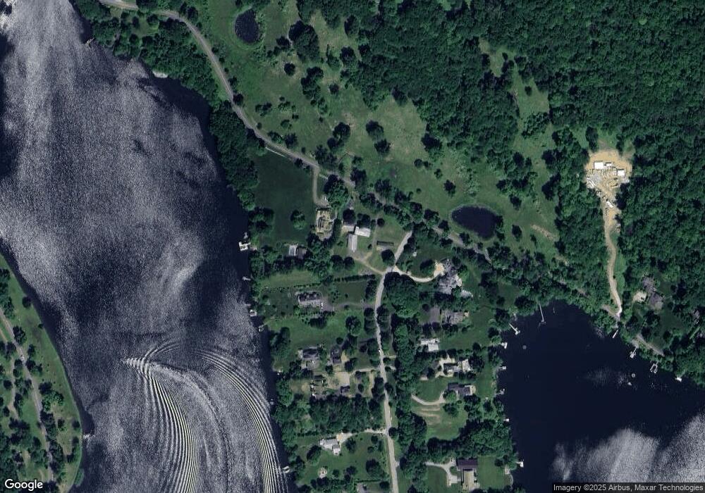 184 N Shore Rd, Warren, CT 06777 - photo 1