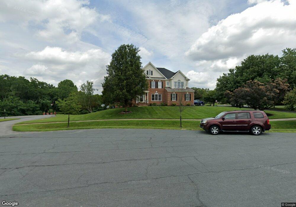 16502 Harbour Town Dr, Ashton, MD 20861 - photo 1