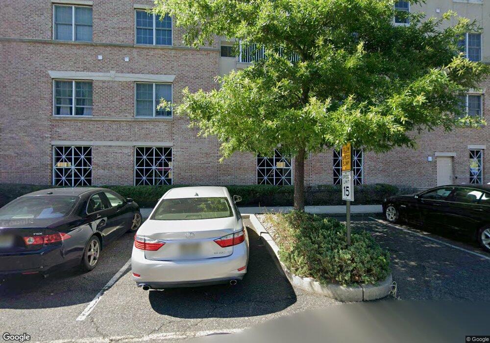 2207 Windsor Park Ct unit 207, Englewood, NJ 07631 - photo 1