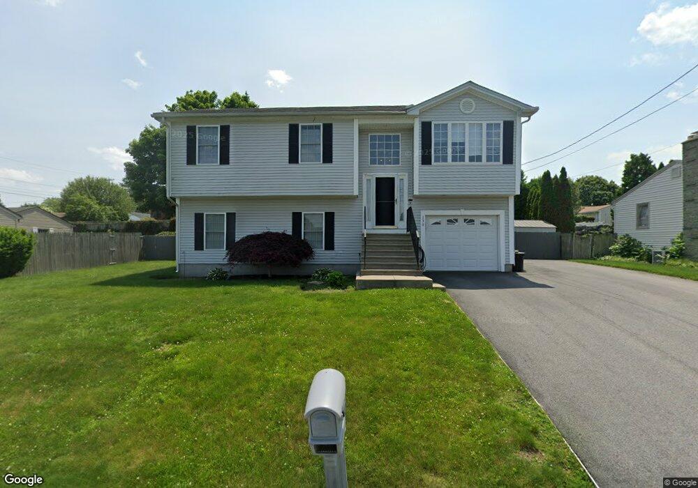 130 N View Ave, Cranston, RI 02920 - photo 1