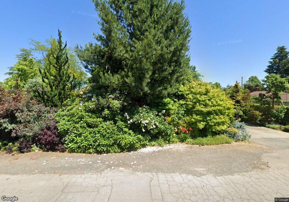 1441 Queens Way, Eugene, OR 97401 - photo 1