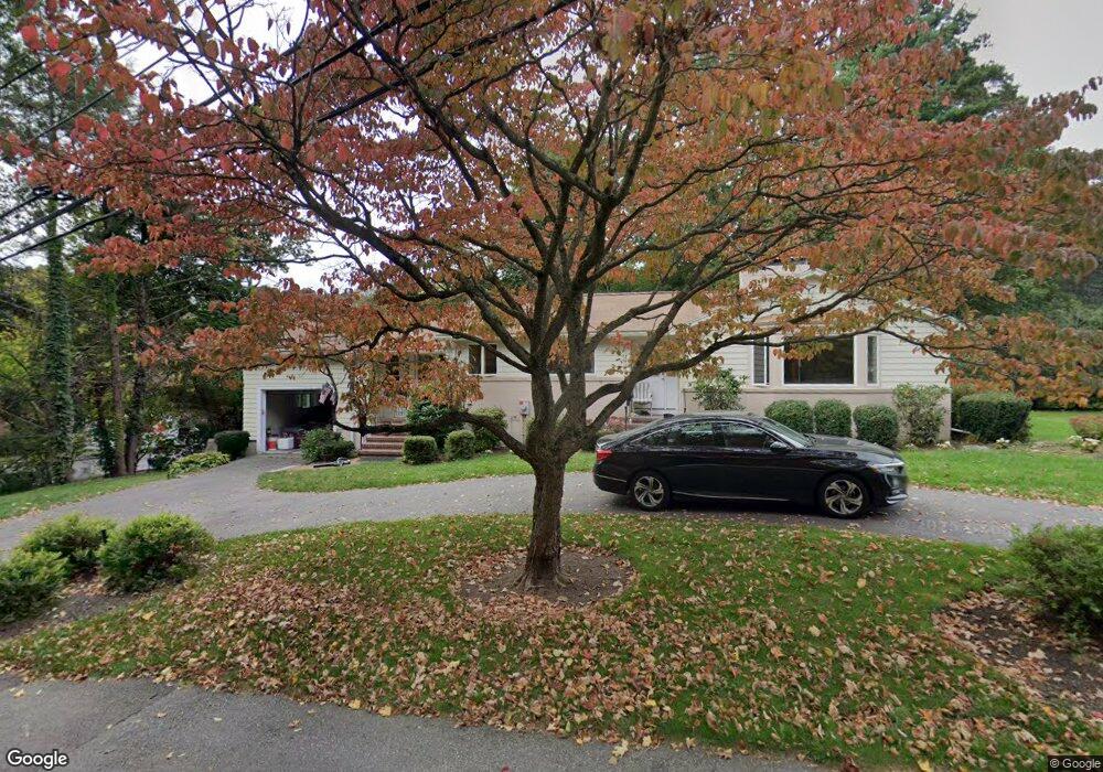 152 Lyman St, Waltham, MA 02452 - photo 1