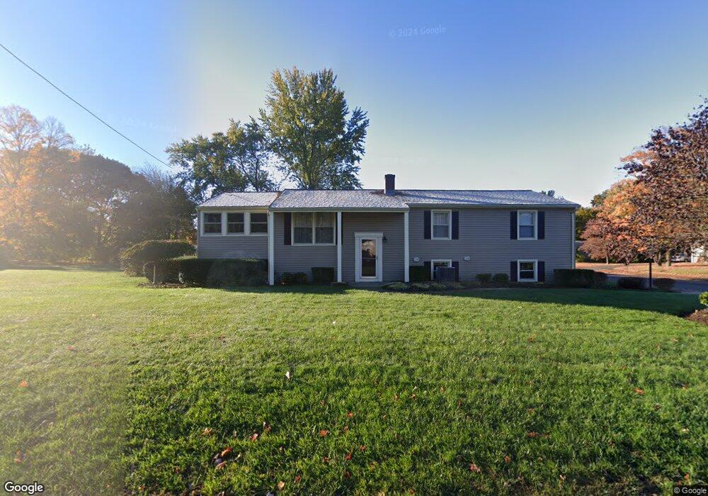 820 Prospect St, Plantsville, CT 06479 - photo 1