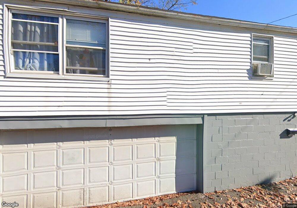 1362 Lee Ct SW, Canton, OH 44706 - photo 1