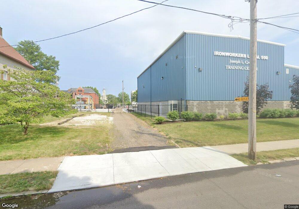 604 Zimmer Place NW, Canton, OH 44703 - photo 1