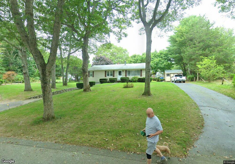 26 Pitch Pine Ln, East Falmouth, MA 02536 - photo 1