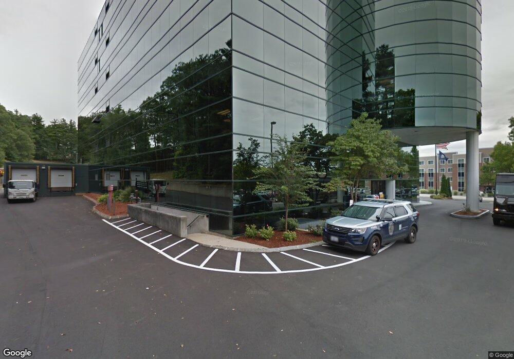 20 Trafalgar Square, Nashua, NH 03063 - photo 1