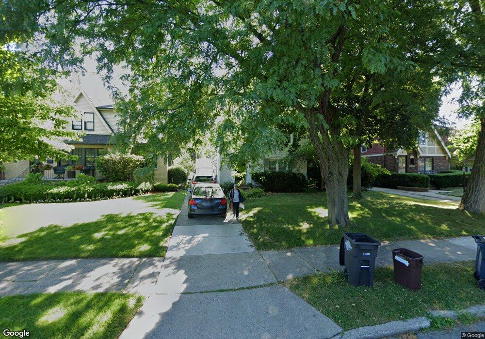 720 Neff Rd, Grosse Pointe, MI 48230 - photo 1