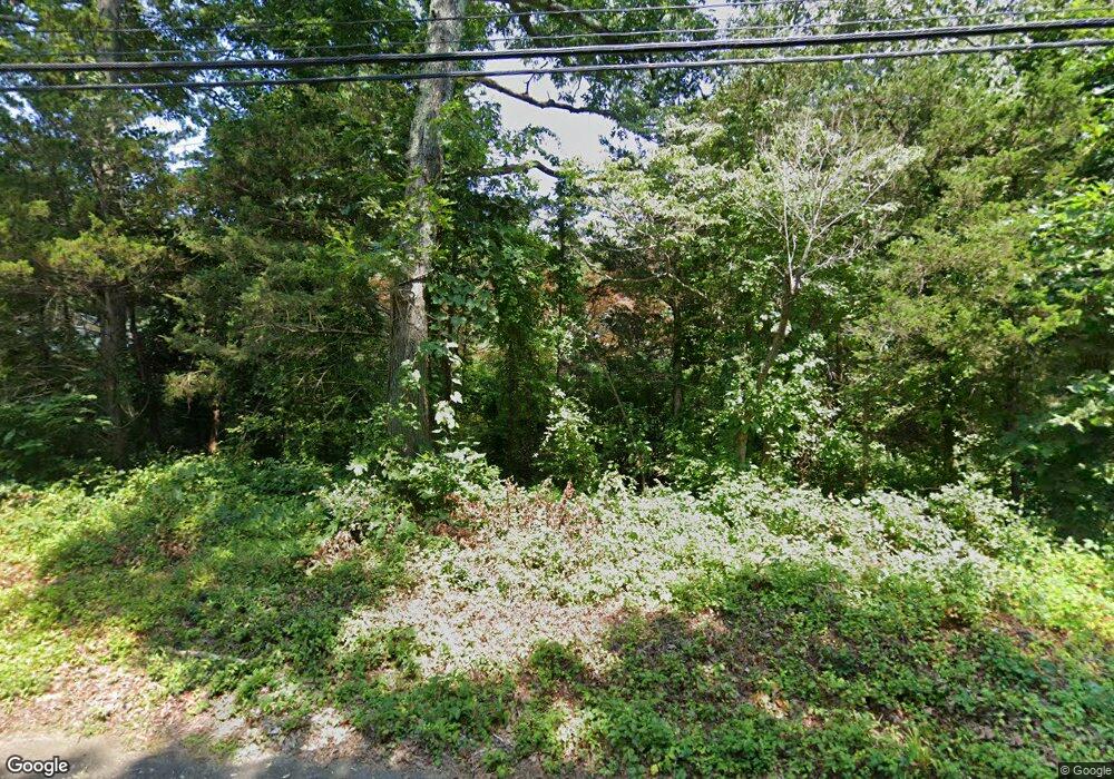 259 Saw Mill Rd, Guilford, CT 06437 - photo 1