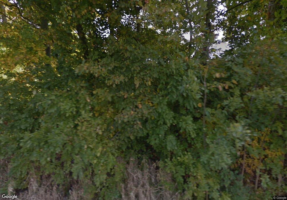 2121 S Pocket Rd, Batesville, IN 47006 - photo 1