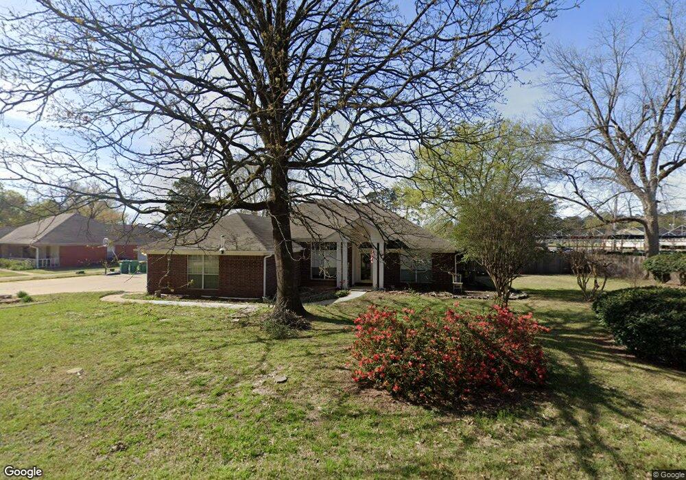 5203 Woodgate Dr, Texarkana, TX 75503 - photo 1