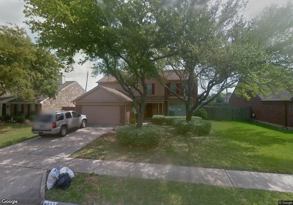 4007 Spring Branch Dr E, Pearland, TX 77584 - photo 1