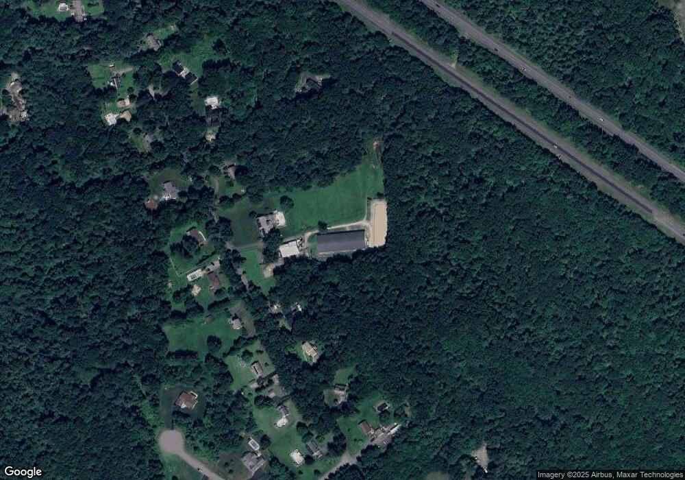 130 West St, Uxbridge, MA 01569 - photo 1