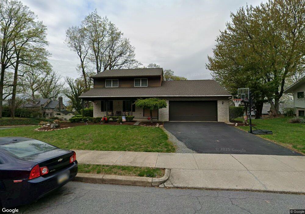 1700 Lorraine Rd, Reading, PA 19604 - photo 1