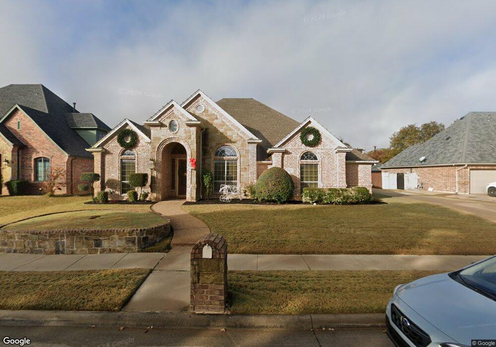 7913 Country Oak Dr, North Richland Hills, TX 76182 - photo 1