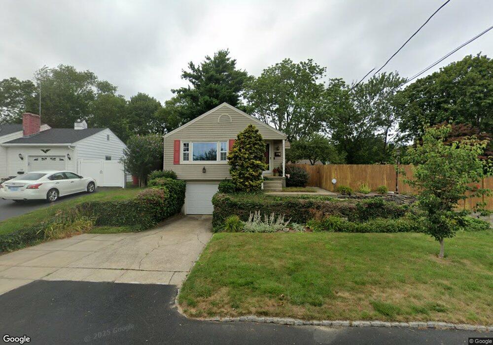 67 Pleasant View Rd, Warwick, RI 02888 - photo 1